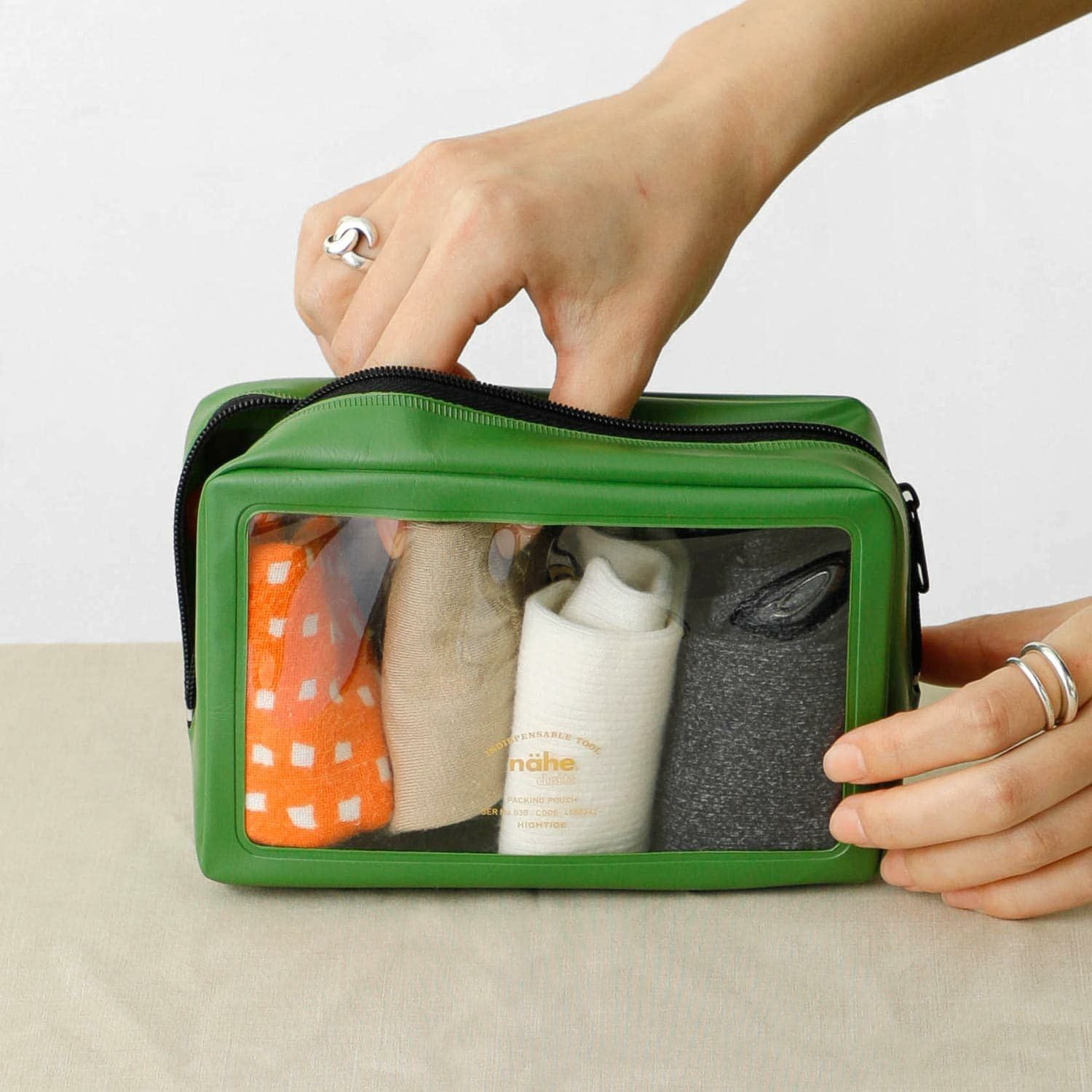 nahe ネーエ | パッキングポーチ S | HIGHTIDE（ハイタイド）公式サイト