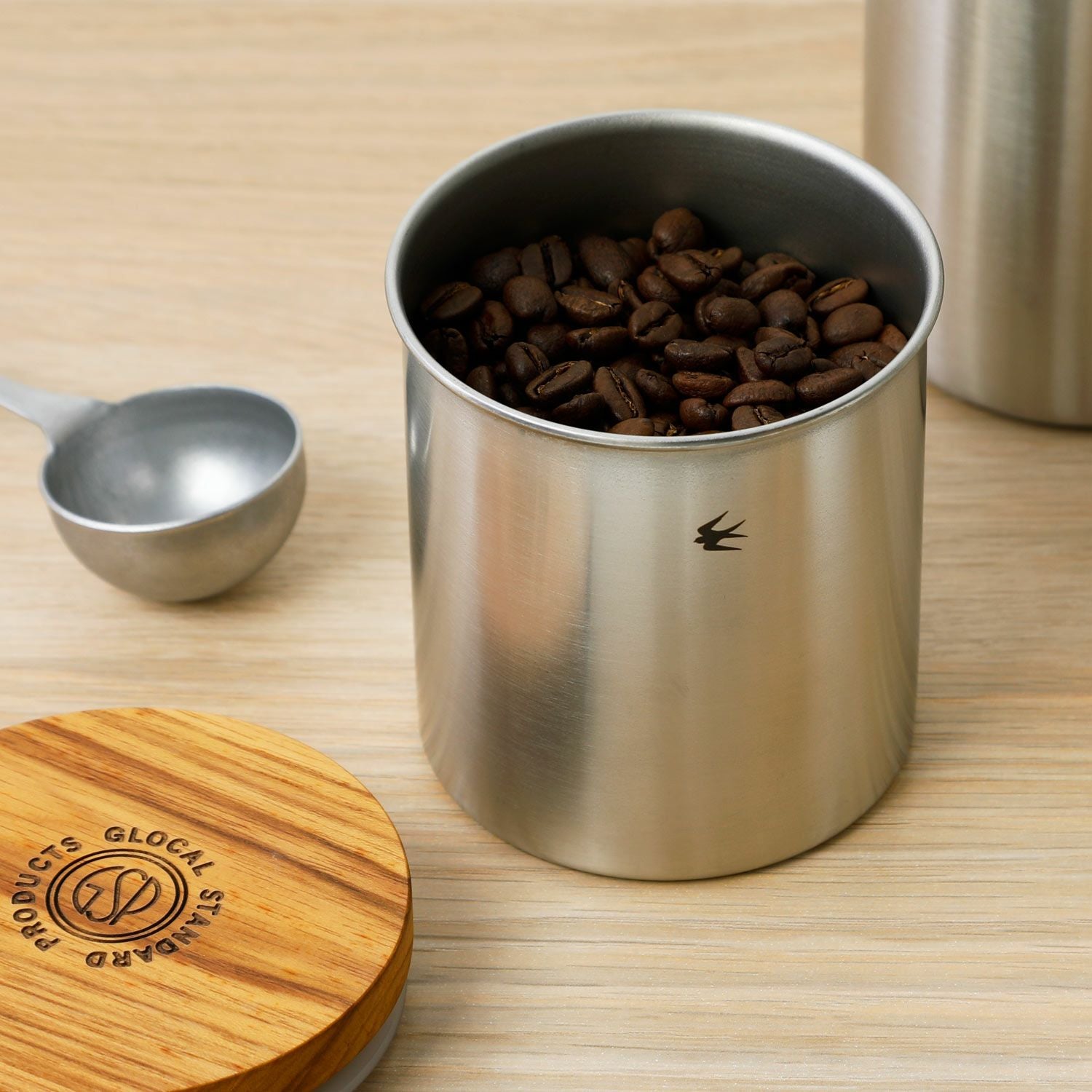 000000005041-01.jpg?size=xxl&w