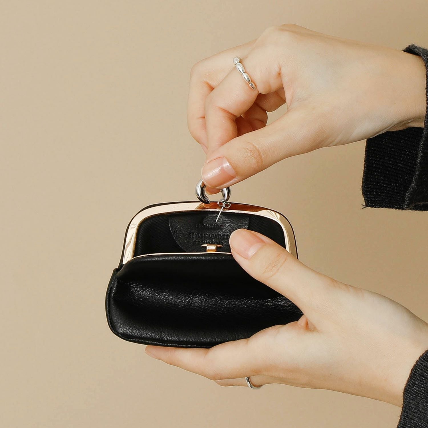 HIGHTIDE ハイタイド | レザーがま口ポーチ S | HIGHTIDE（ハイタイド