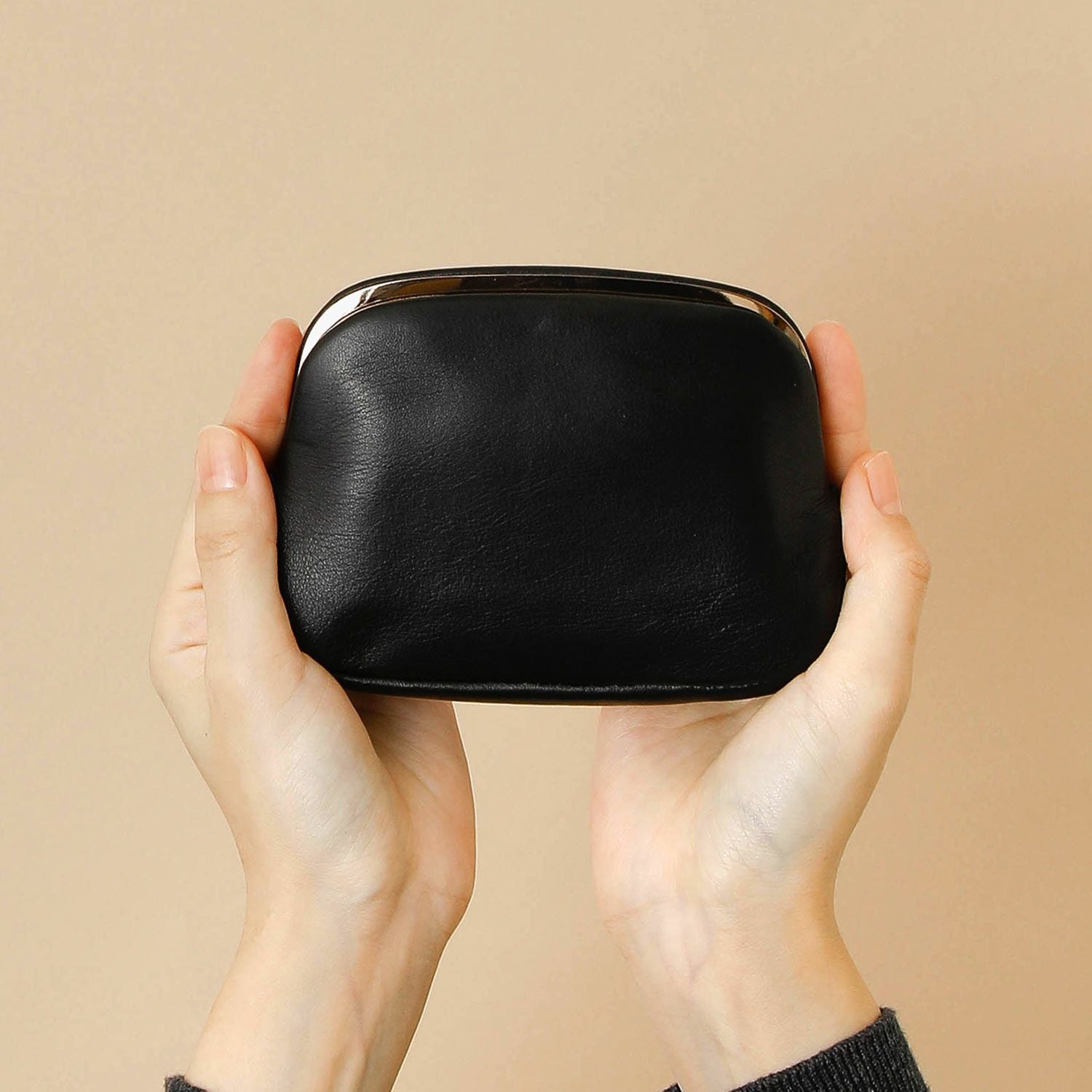 HIGHTIDE ハイタイド | レザーがま口ポーチ M | HIGHTIDE（ハイタイド