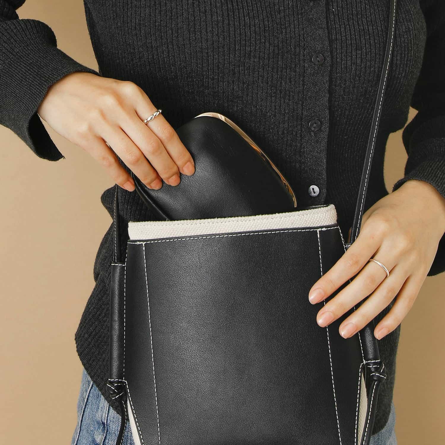 HIGHTIDE ハイタイド | レザーがま口ポーチ M | HIGHTIDE（ハイタイド