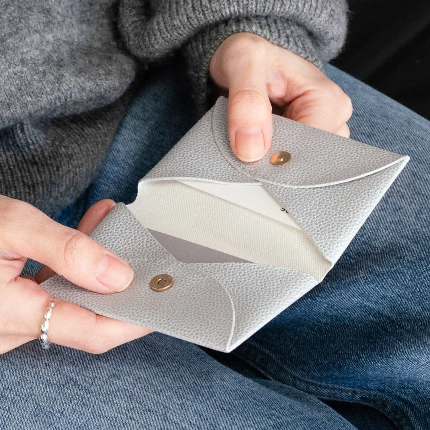 Grains de sable サーブル | 名刺ケース | HIGHTIDE（ハイタイド）公式