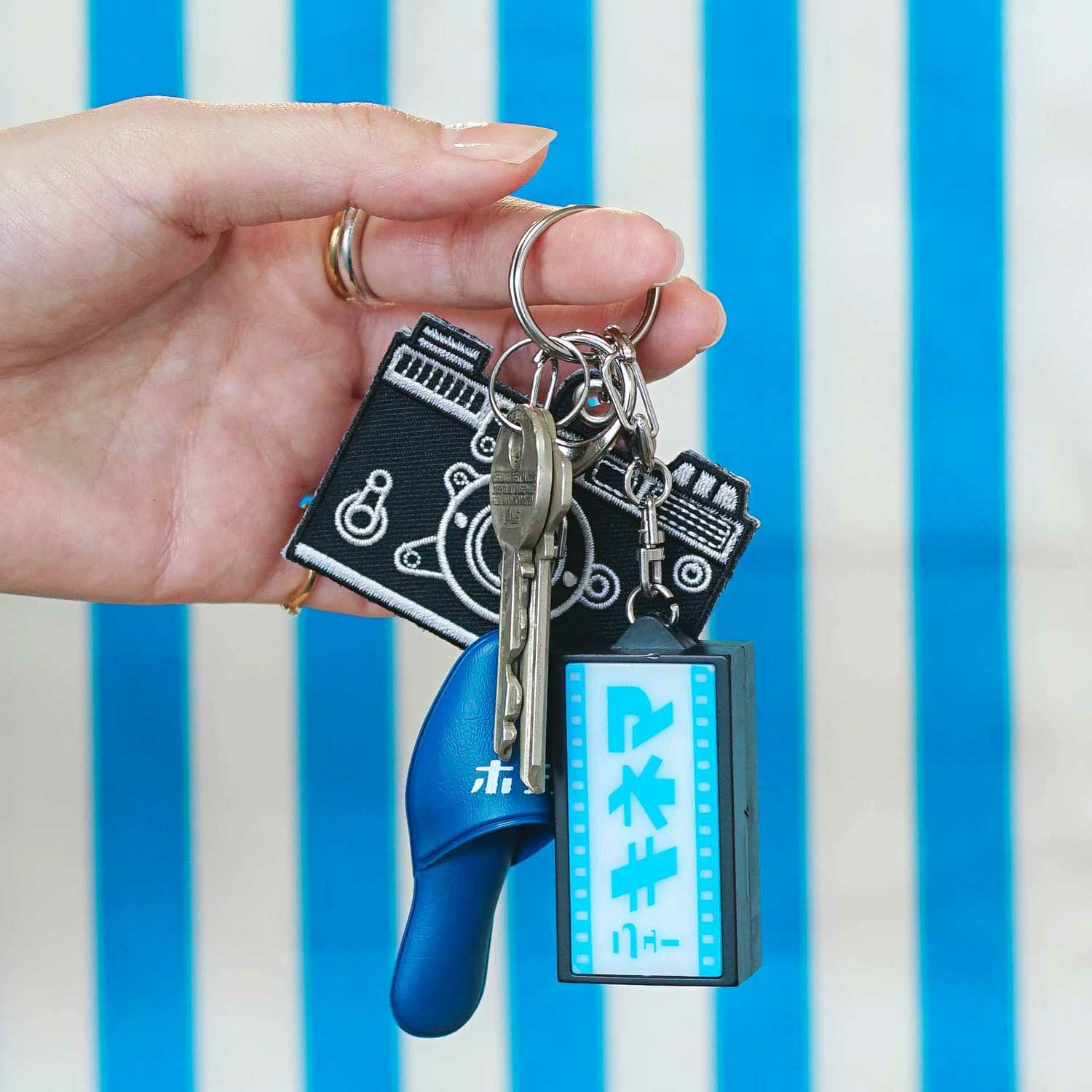 ニューレトロ | 光る看板キーホルダー（映画） | HIGHTIDE（ハイタイド