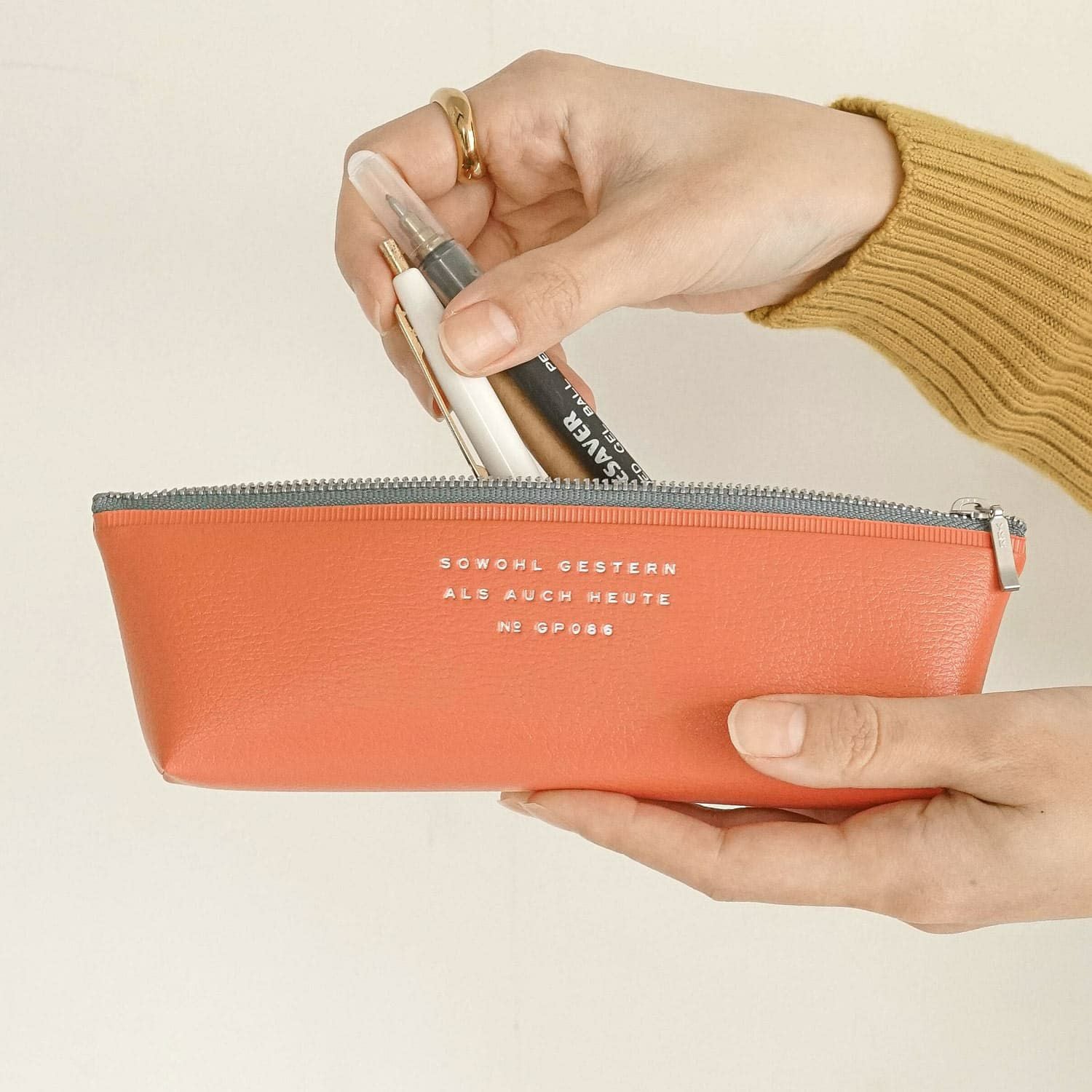 PASSEN パセン | ファスナーペンケース | HIGHTIDE（ハイタイド）公式