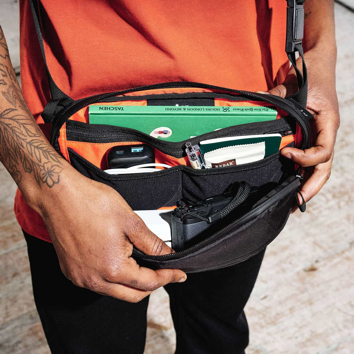 000000008393-13.jpg?size=xxl&w