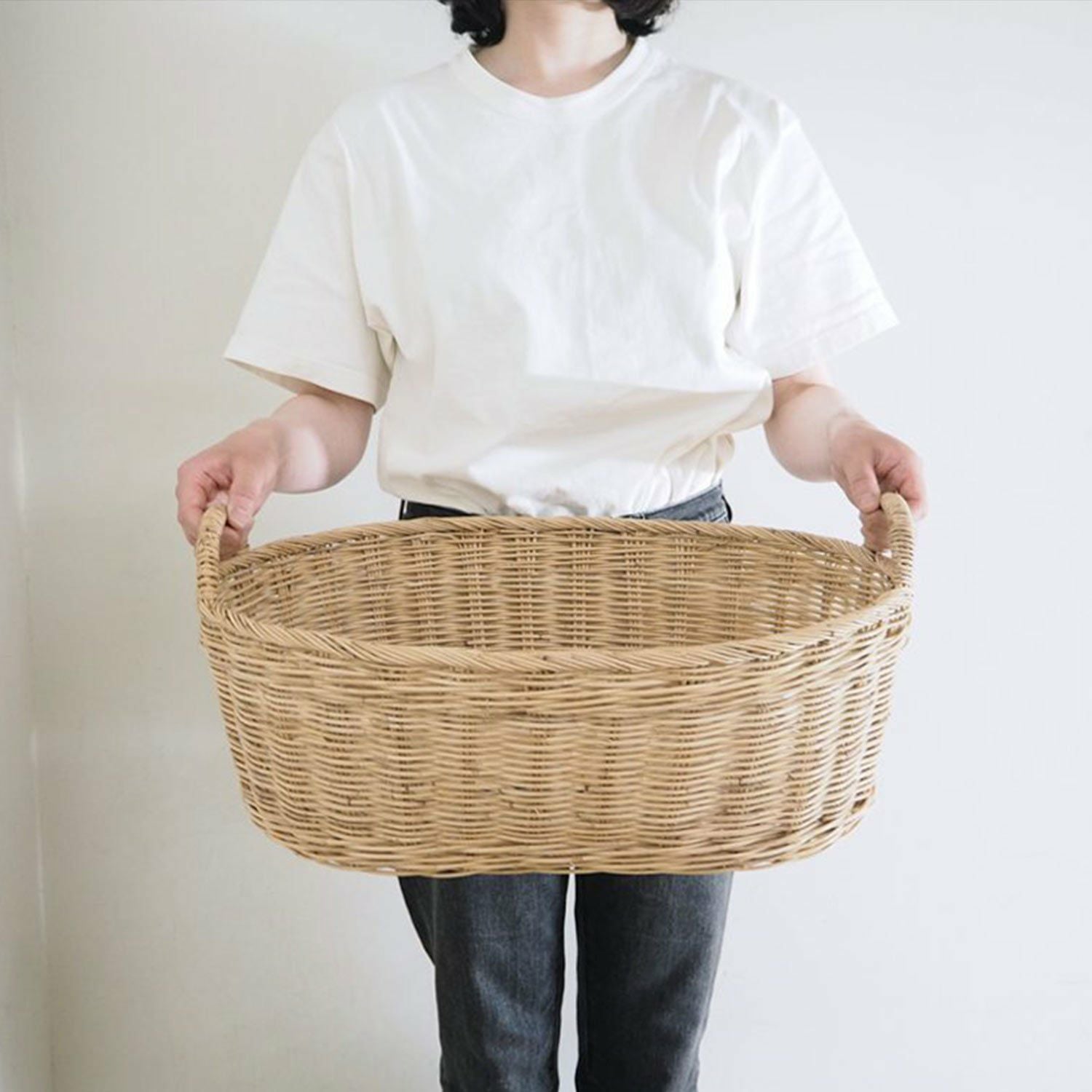松野屋 | ラタン取手付楕円バスケットロータイプ M | HIGHTIDE