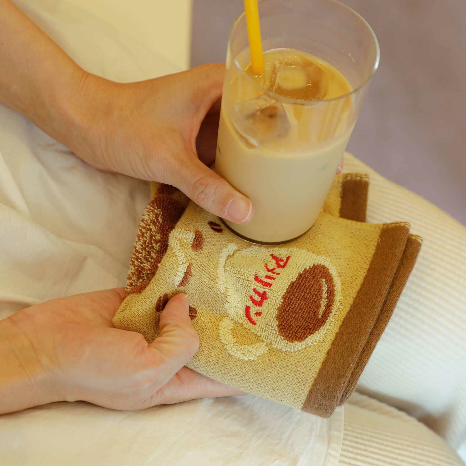 ニューレトロ | ハンドタオル | HIGHTIDE（ハイタイド）公式サイト