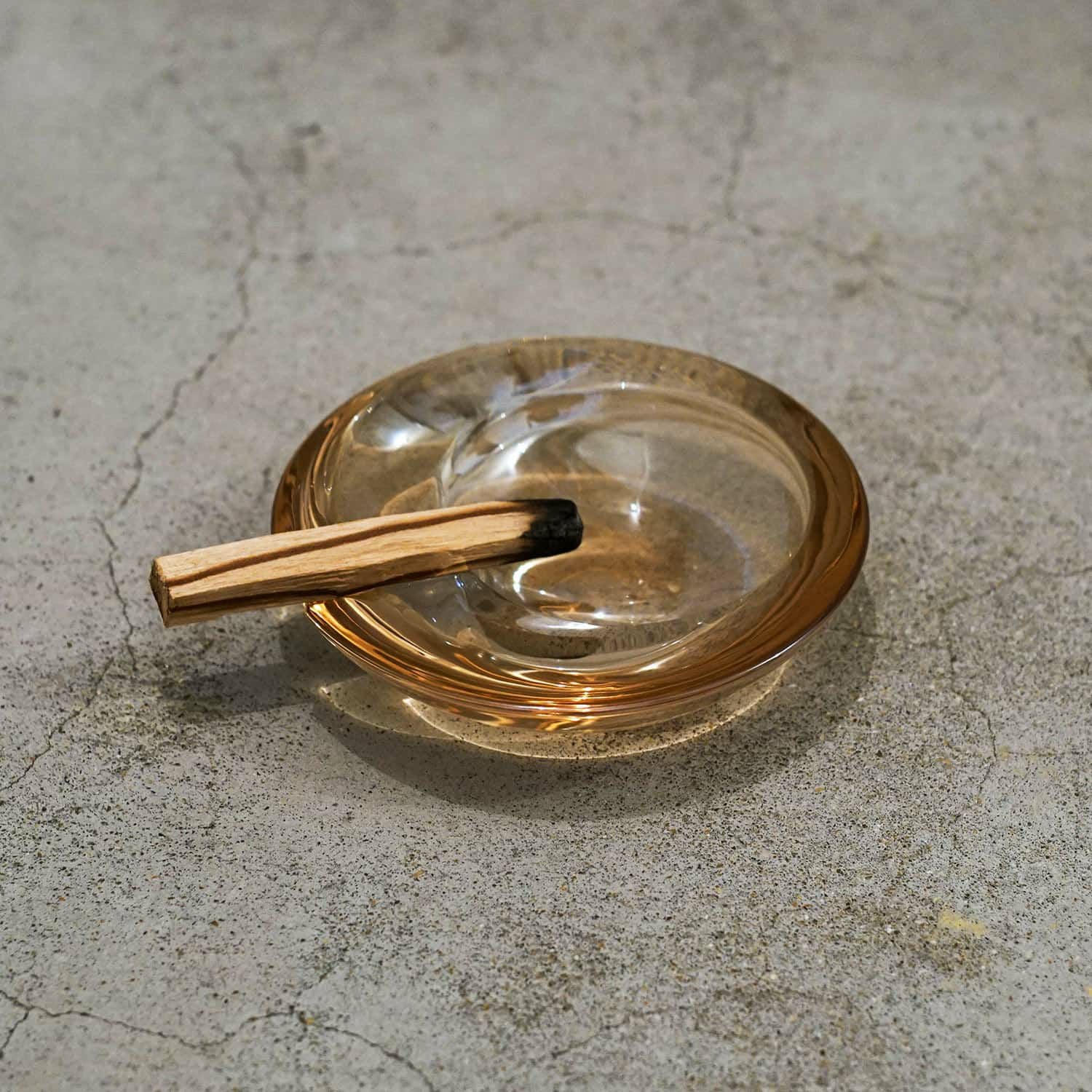 tsukuda&co. | Glass Ashtray Small グラスアッシュトレイ | HIGHTIDE