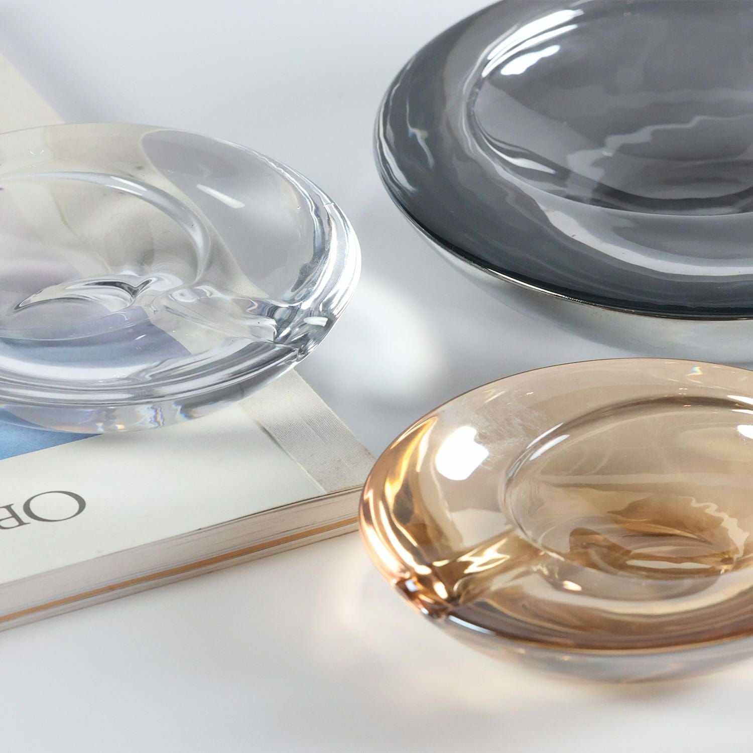 tsukuda&co. | Glass Ashtray Small グラスアッシュトレイ | HIGHTIDE