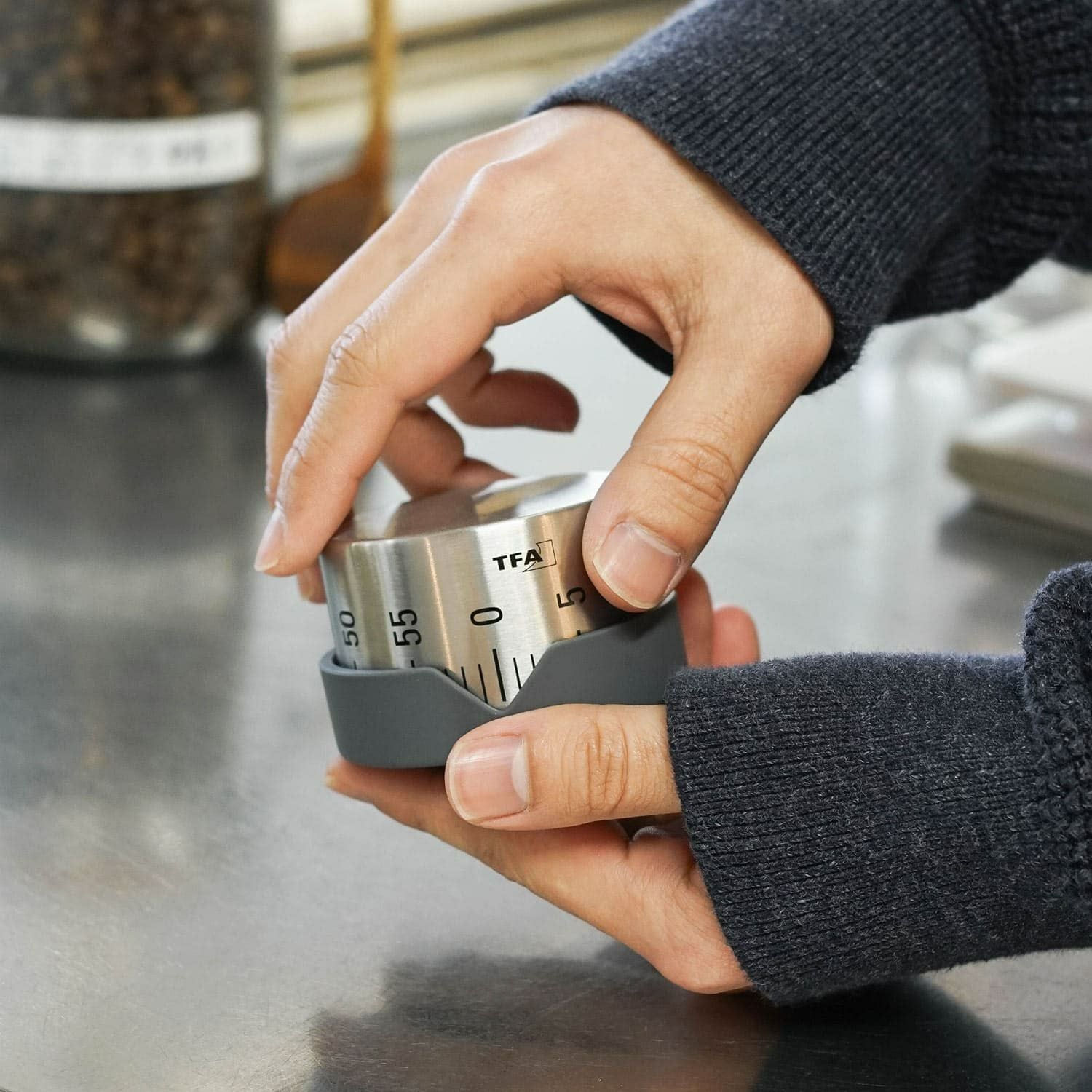 TFA Dostmann TFA ドストマン | Analogue kitchen timer DOT 38.1027