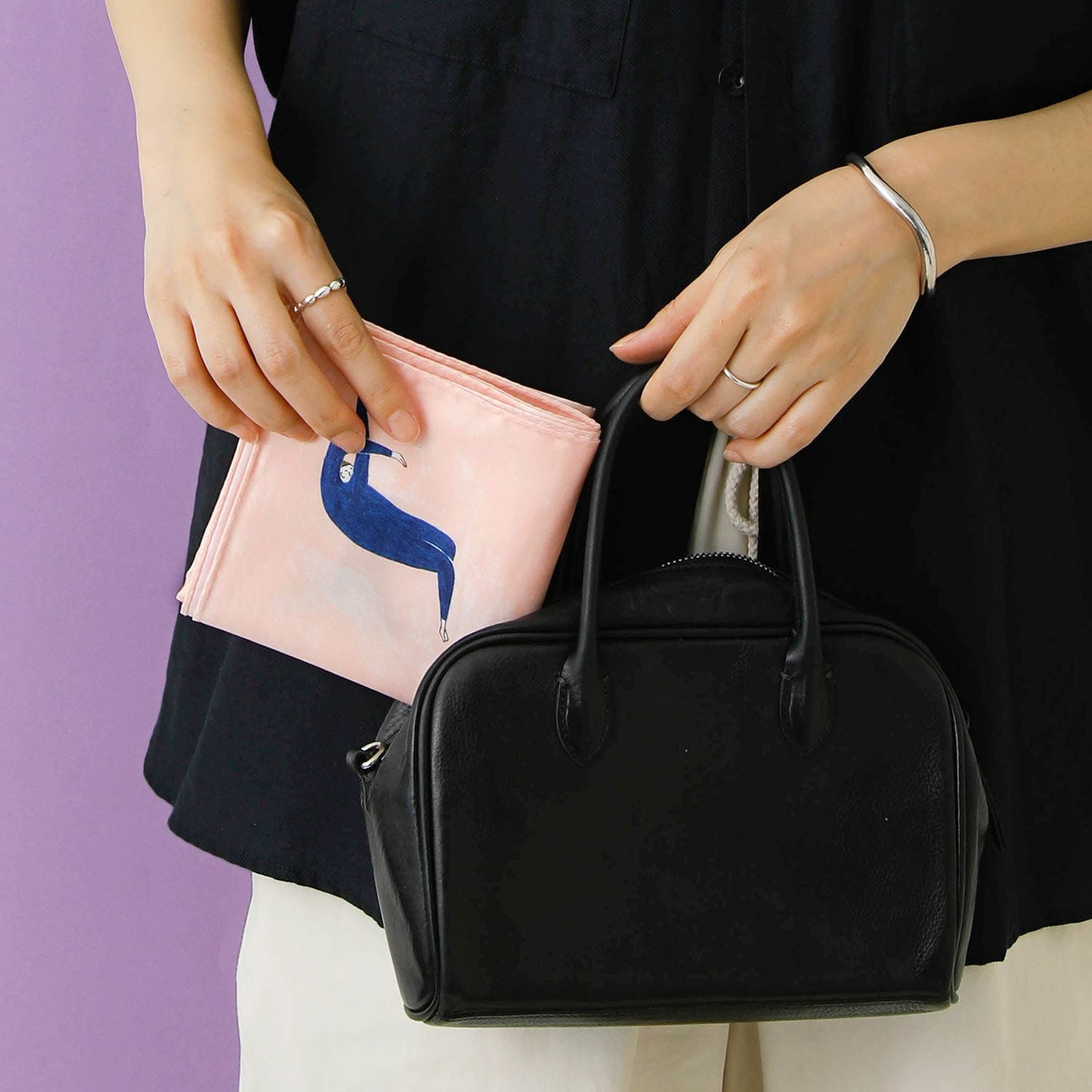 H TOKYO エイチトウキョウ | クリエイターハンカチ | HIGHTIDE