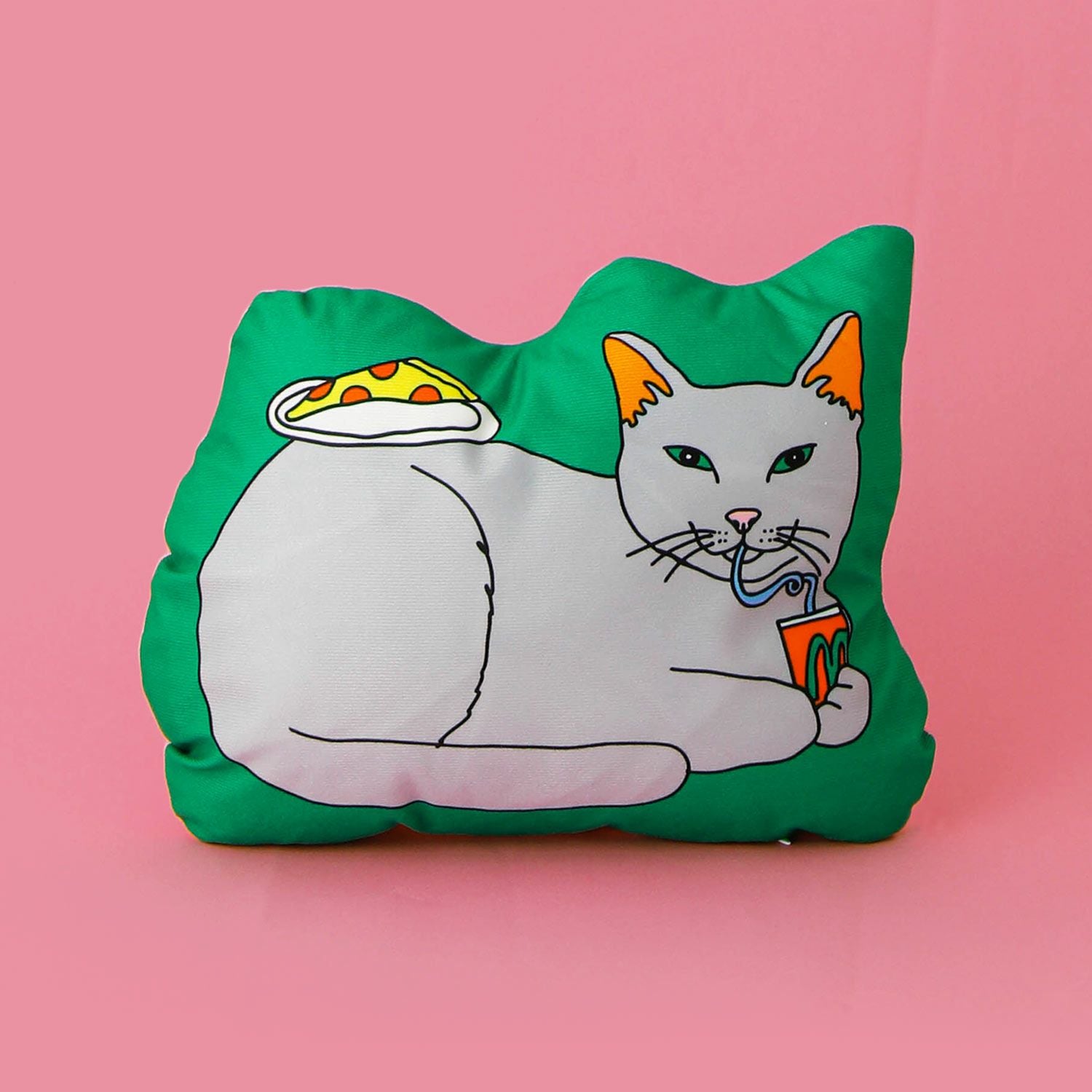 MIDORI KOMATSU Plays with DETAIL INC | The Enjoy C&D Club Cushion