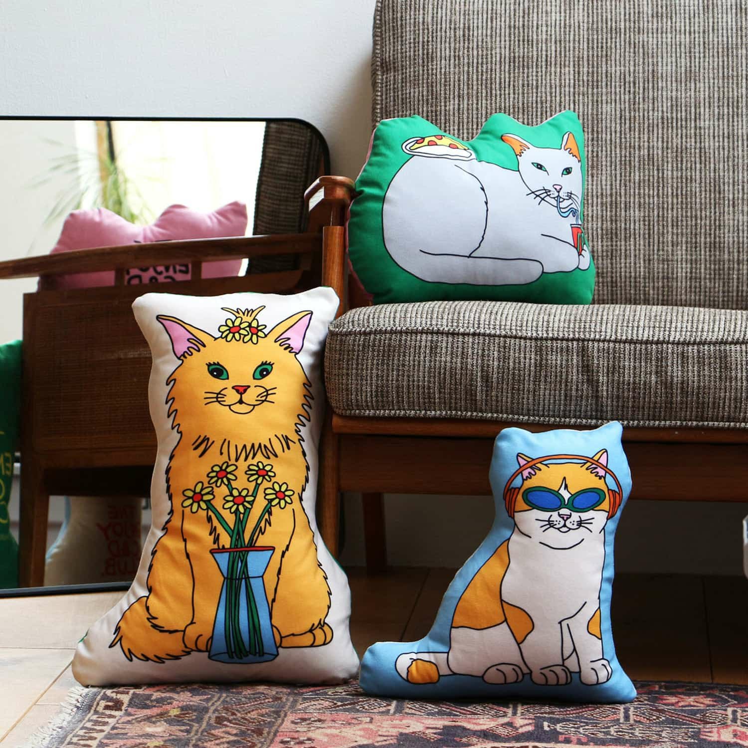 MIDORI KOMATSU Plays with DETAIL INC | The Enjoy C&D Club Cushion