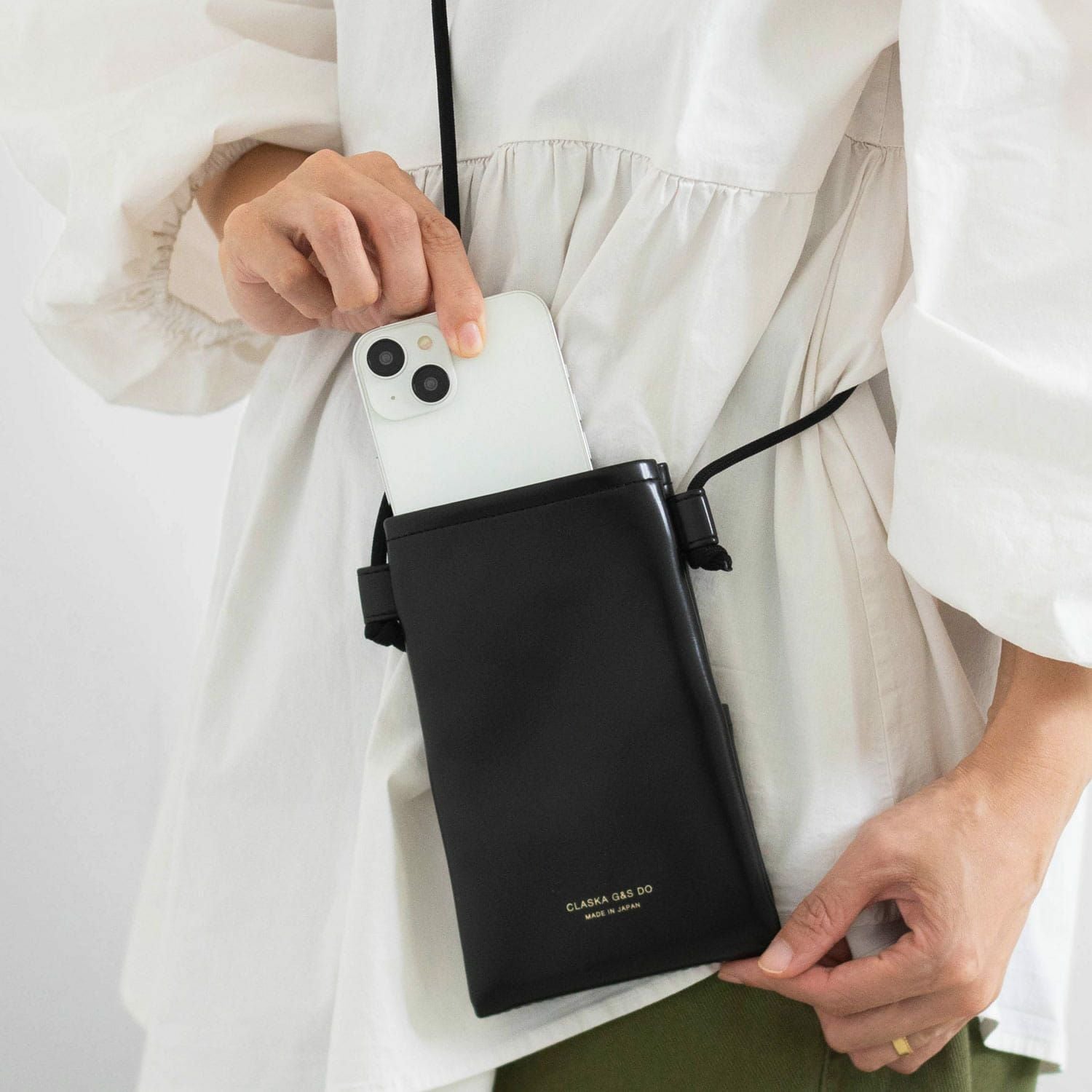 000000011800-01.jpg?size=xxl&w