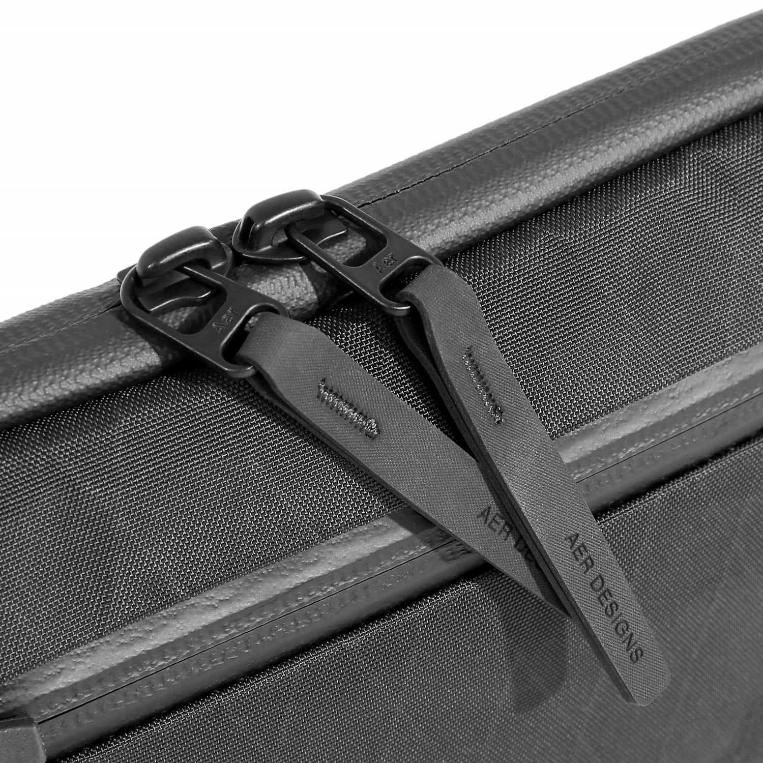【新品】Air スリムポーチ2 CORDURA 楽天市場】AER（エアー） スリムポーチ 2 / メンズ ハンドバッグ