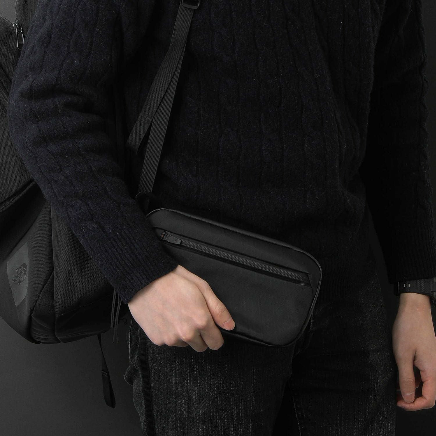 Aer エアー | Slim Pouch 2 X-Pac | HIGHTIDE（ハイタイド）公式サイト