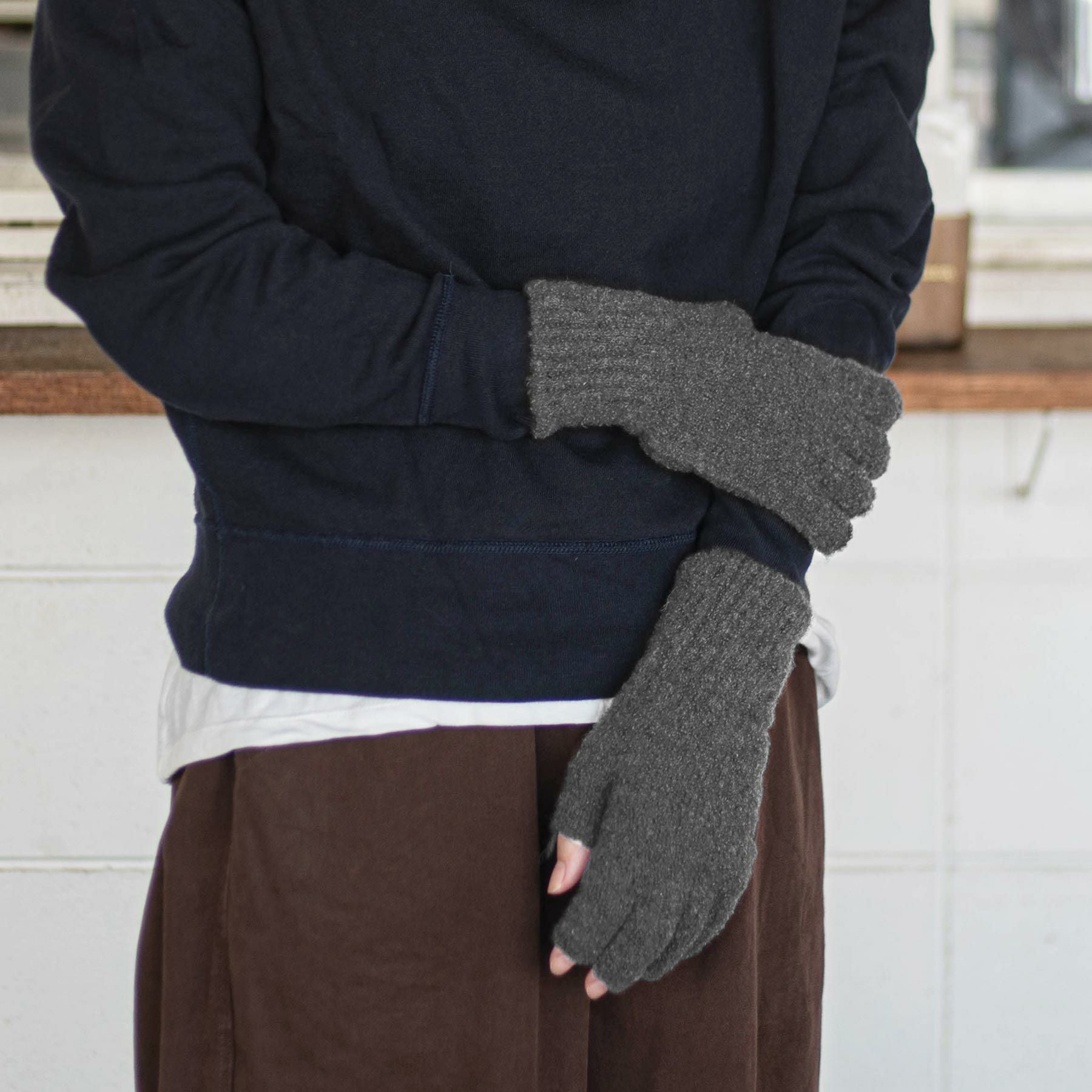 decka Quality socks デカ クォリティソックス | Fingerless Gloves