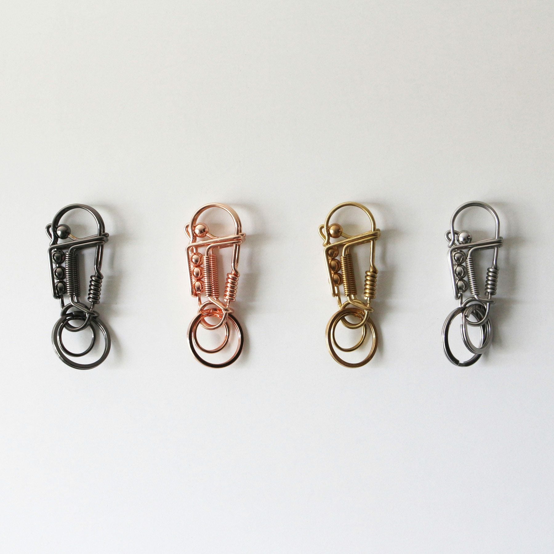 DETAIL ディテール | Metal Wire Carabiner メタル ワイヤー カラビナ