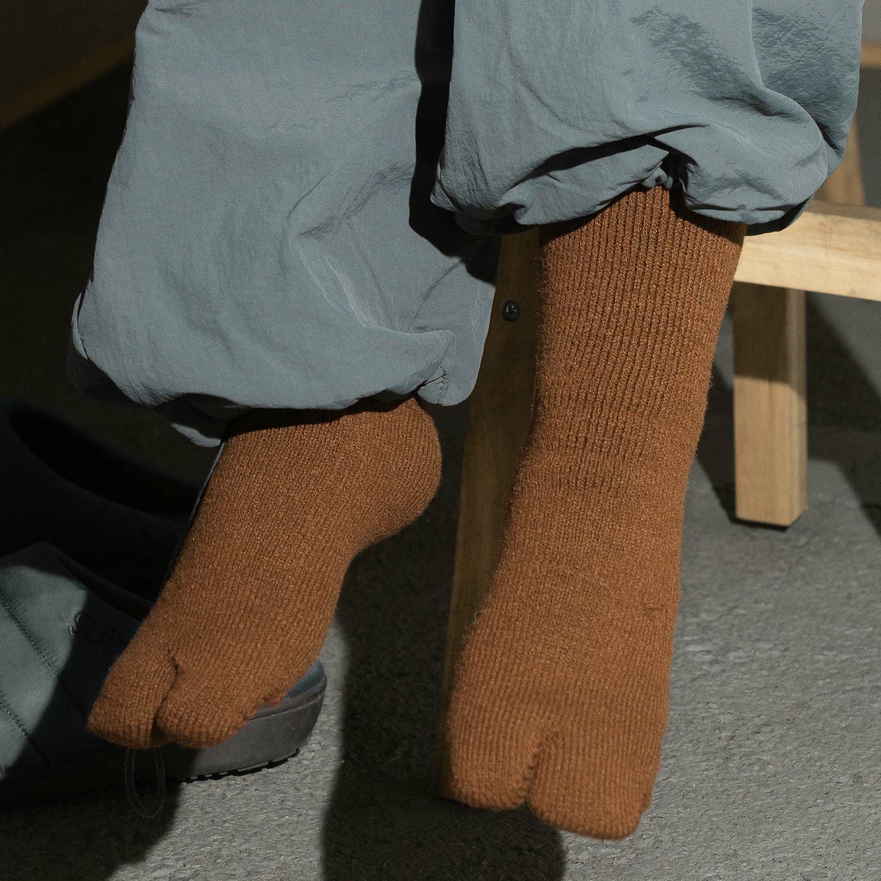 NODAL ノーダル | Brushed Pile Socks | HIGHTIDE（ハイタイド）公式サイト