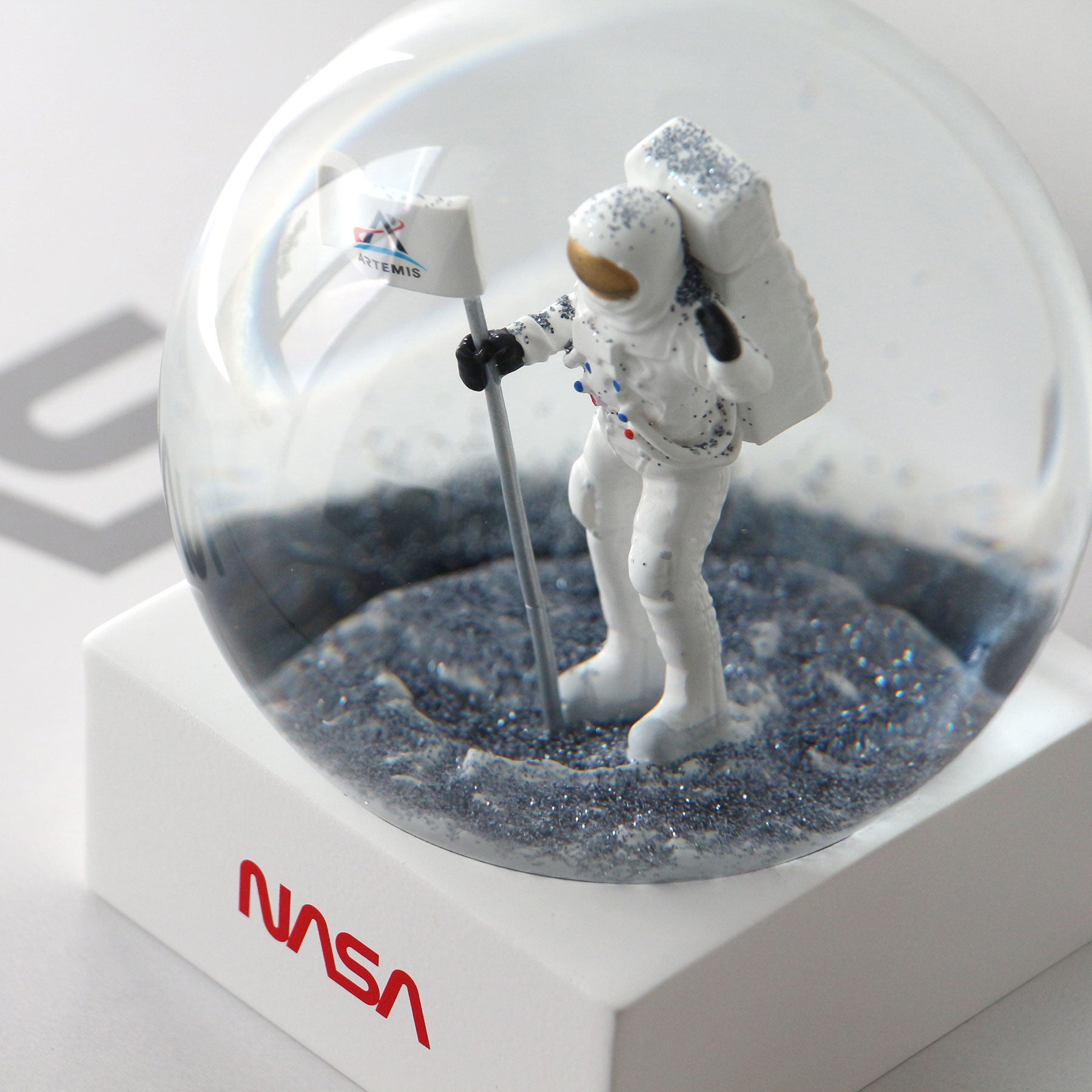 DETAIL | NASA SNOW GLOBE ナサ スノー グローブ | HIGHTIDE